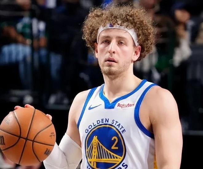 勇士力克奇才迎三连胜 桑托斯波神联手爆发