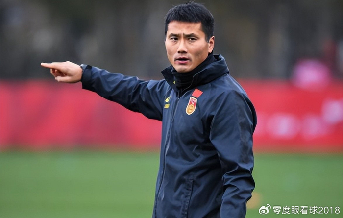 邵佳一率26人年轻阵容迎战