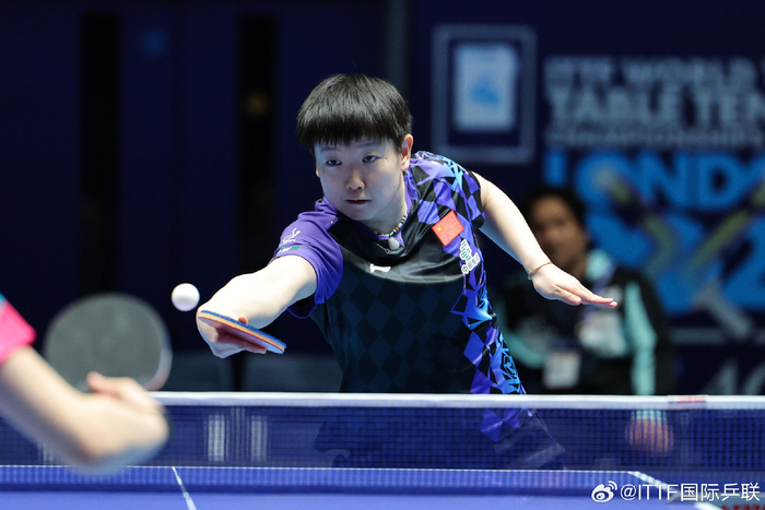 国乒女队三连胜锁定小组头名 淘汰赛迎一号签位