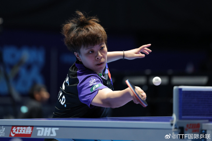 国乒女队三连胜锁定小组头名 淘汰赛迎一号签位